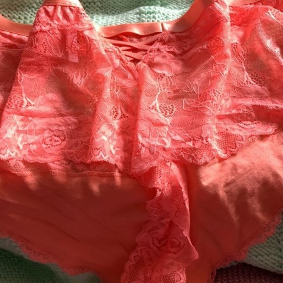 NWT Torrid Floral Lace Mid-Rise Cheeky Mini Lattice Back Panty Size 6 - Picture 6 of 6